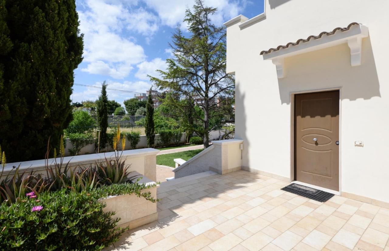 Apartament Casa Torre Di Specchio Con Piscina Bari Zewnętrze zdjęcie