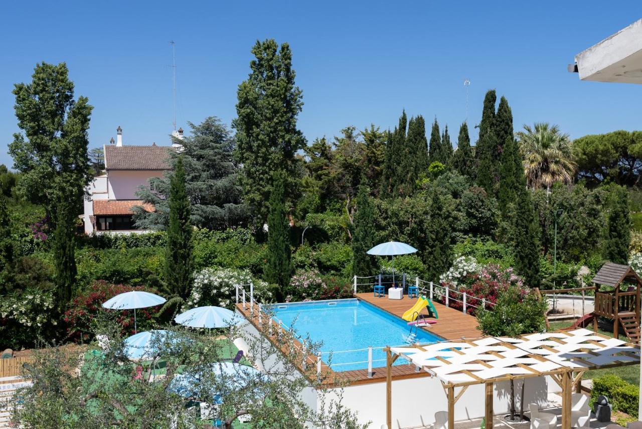 Apartament Casa Torre Di Specchio Con Piscina Bari Zewnętrze zdjęcie