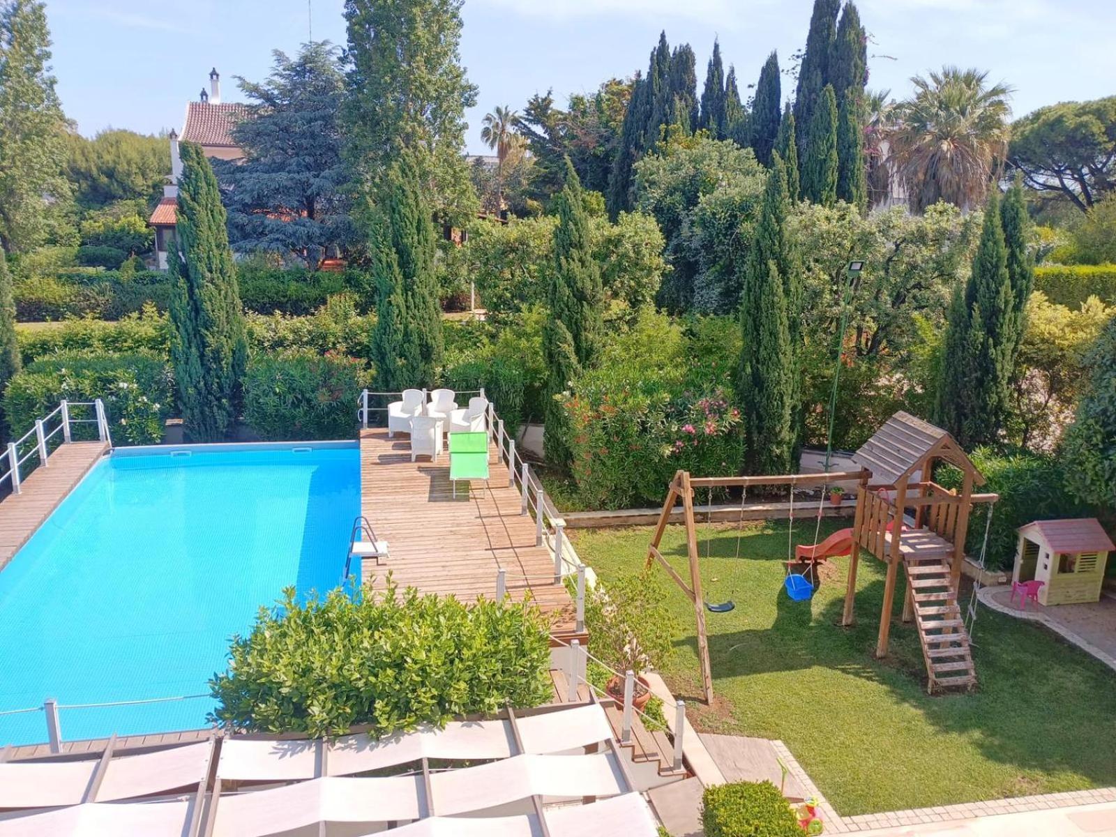 Apartament Casa Torre Di Specchio Con Piscina Bari Zewnętrze zdjęcie